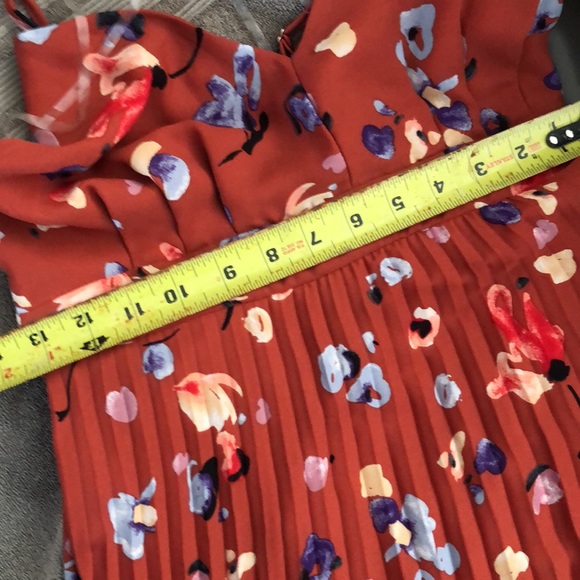 Evolutionary Apparel || NWOT || Floral Summer Belt Tie Pleated Midi … - Picture 10 of 10